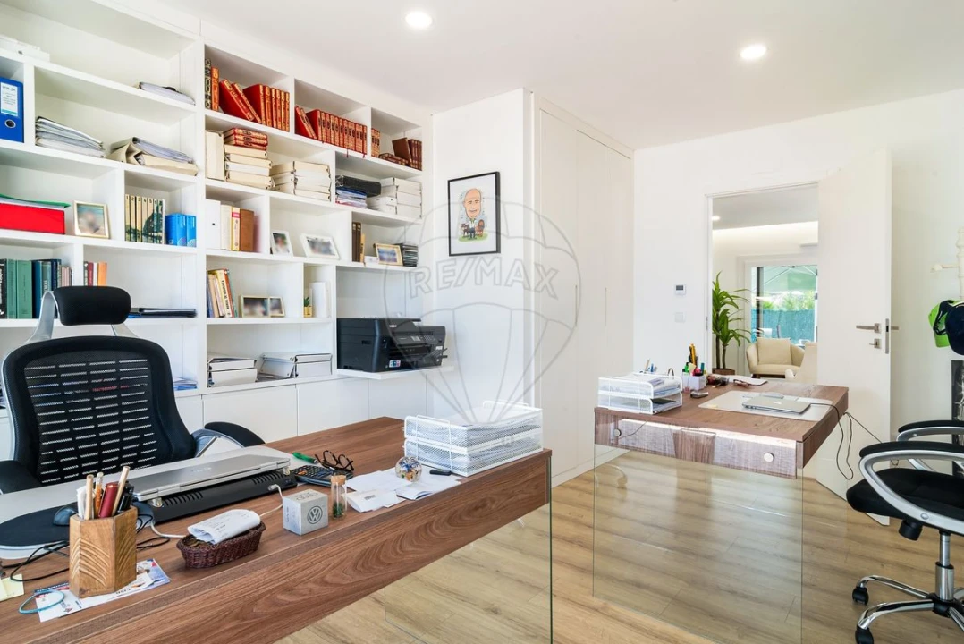 Moradia T4 para Venda em Santo Estêvão Foto 20