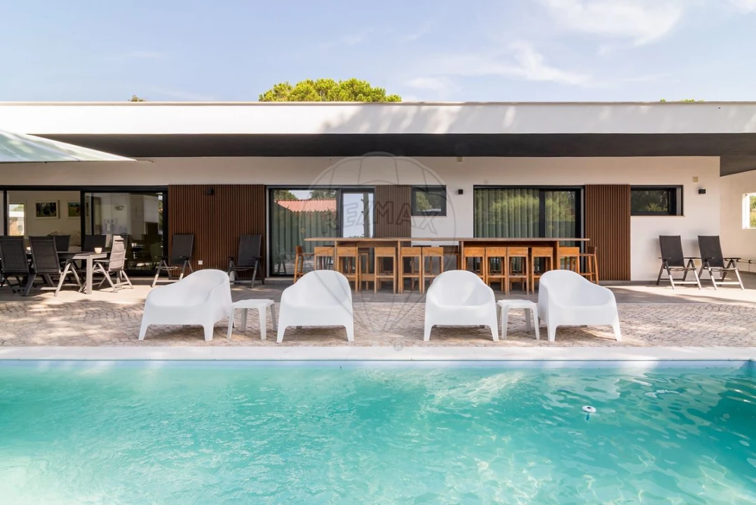 Moradia T4 para Venda em Santo Estêvão Foto 22