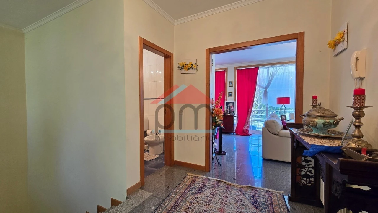 Moradia T3 para Venda em Vilar de Mouros Foto 9