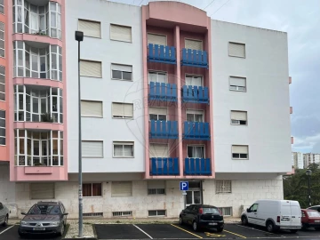 Apartamento T2 para Venda em Cacém e São Marcos