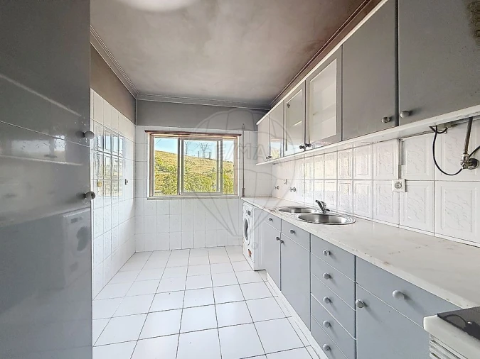 Apartamento T2 para Venda em Cacém e São Marcos Foto 14