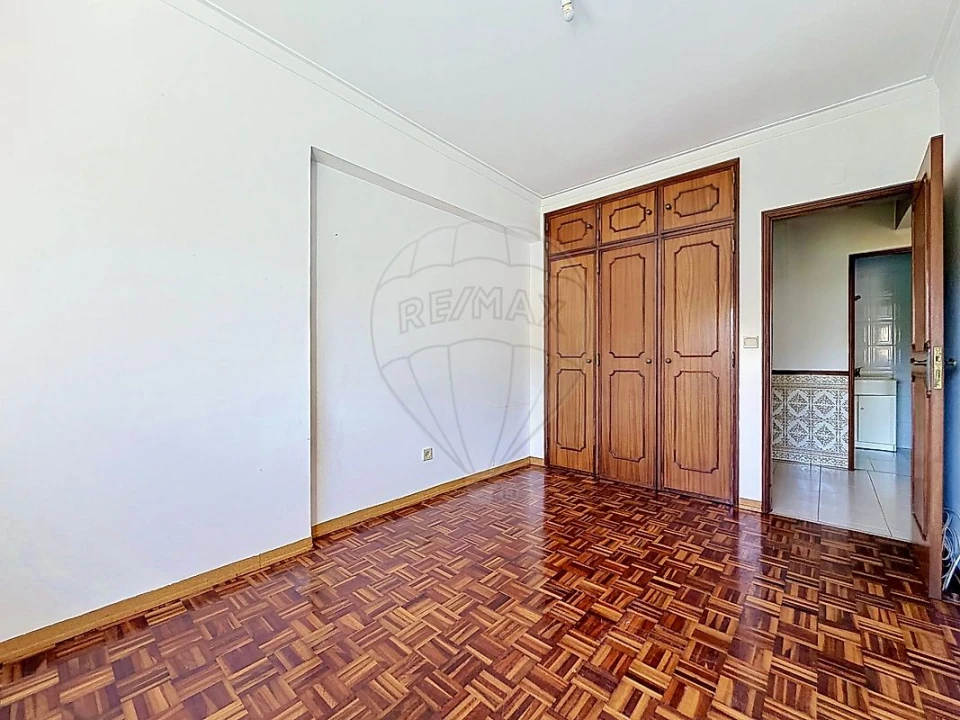 Apartamento T2 para Venda em Cacém e São Marcos Foto 10