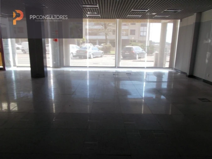 Negócio para Venda em Cortegaça Foto 2