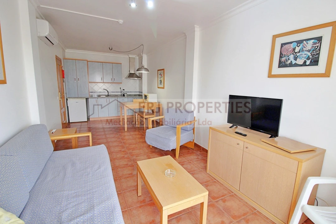 Apartamento T1 para Venda em Altura Foto 6