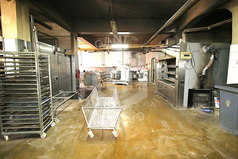 Negócio para Venda em Pontinha e Famões Foto 10