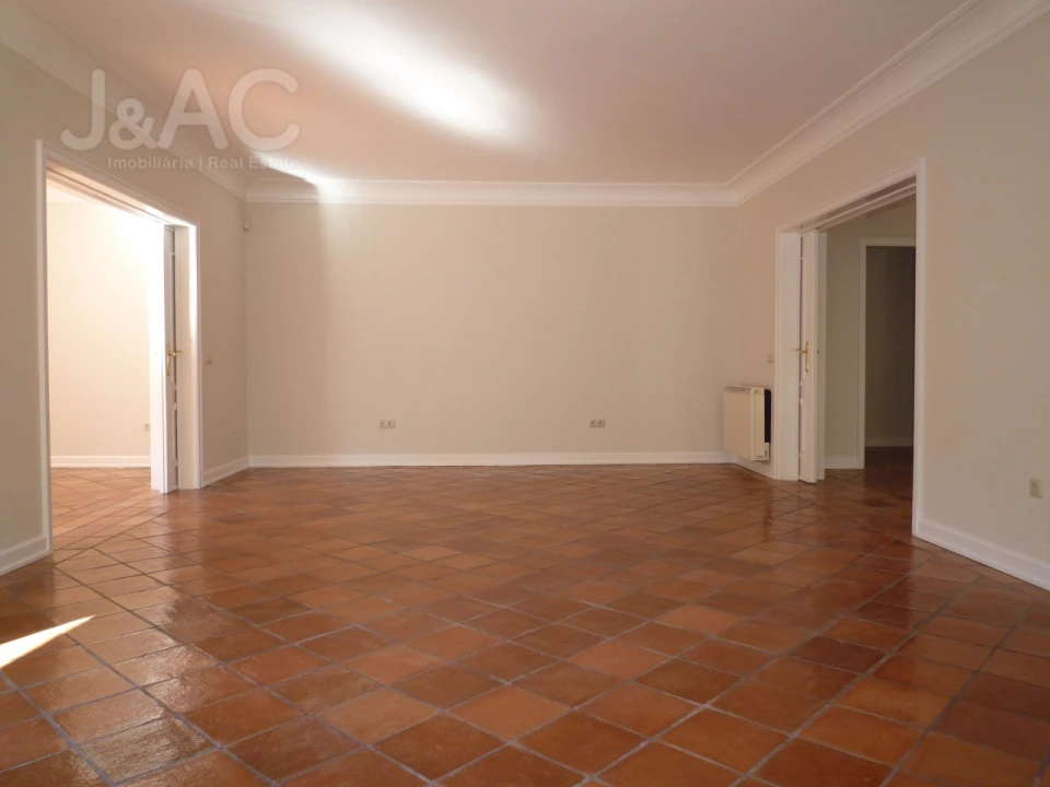 Moradia T7 para Arrendamento em Cascais e Estoril Foto 9