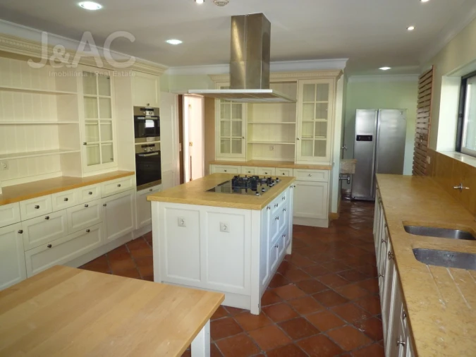 Moradia T7 para Arrendamento em Cascais e Estoril Foto 15