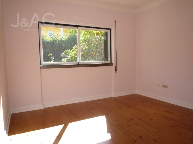 Moradia T7 para Arrendamento em Cascais e Estoril Foto 22