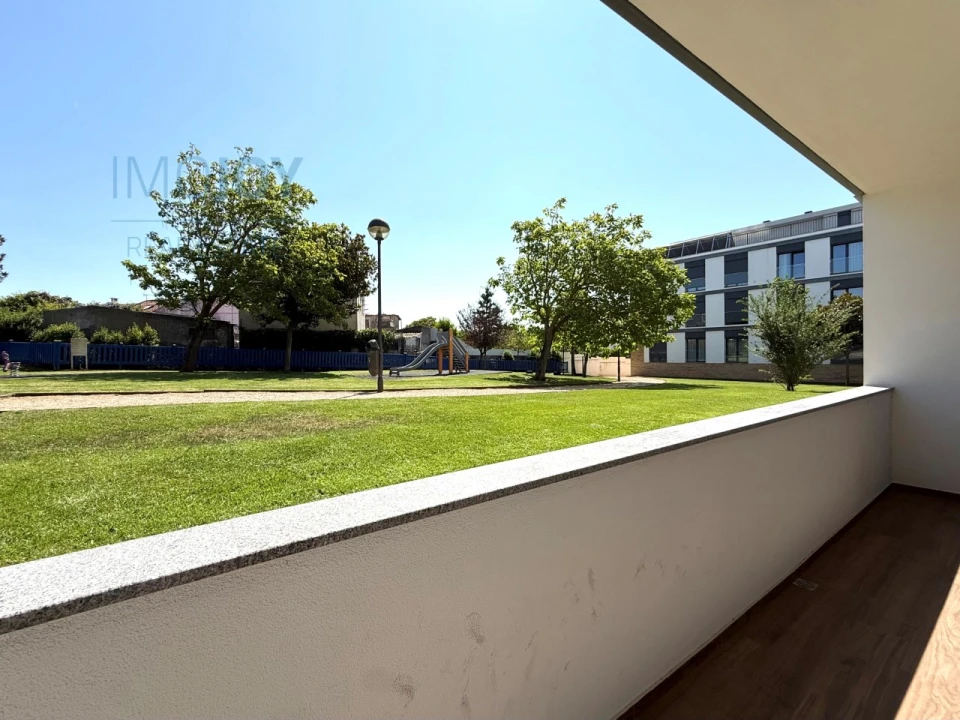Loja para Venda em Porto Salvo Foto 5