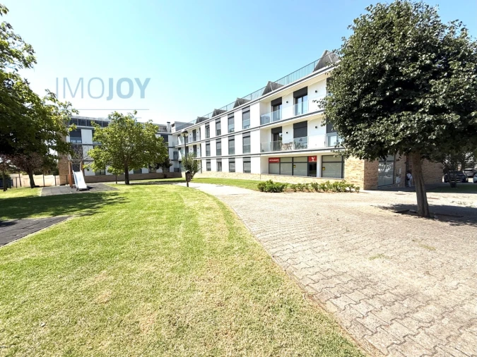 Loja para Venda em Porto Salvo