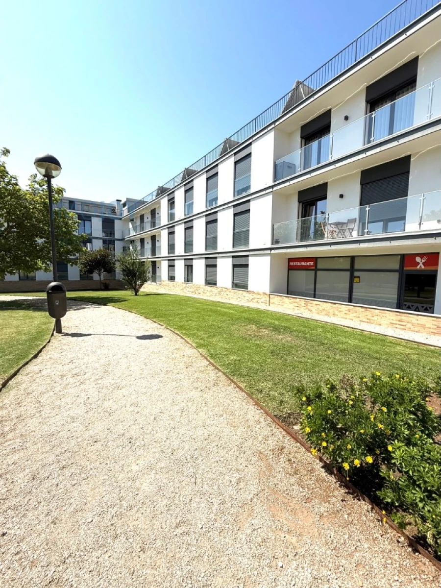 Loja para Venda em Porto Salvo Foto 23