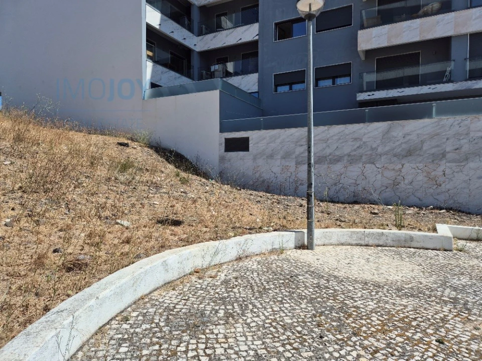 Terreno para Venda em Venteira Foto 13