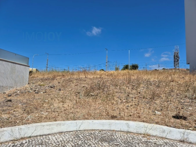 Terreno para Venda em Venteira Foto 14