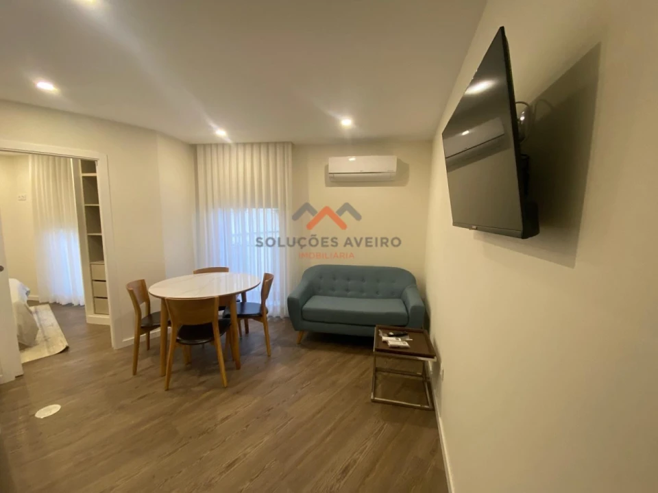 Apartamento T1 para Venda em Glória e Vera Cruz Foto 32