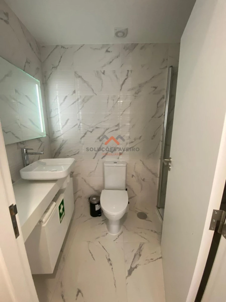 Apartamento T1 para Arrendamento em Glória e Vera Cruz Foto 23