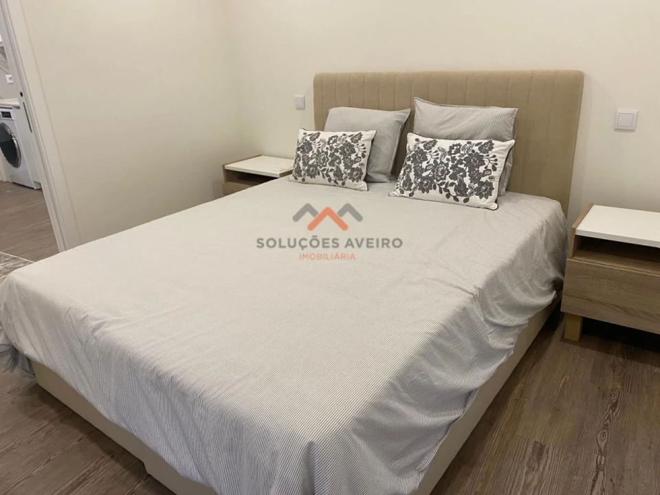 Apartamento T1 para Arrendamento em Glória e Vera Cruz Foto 9