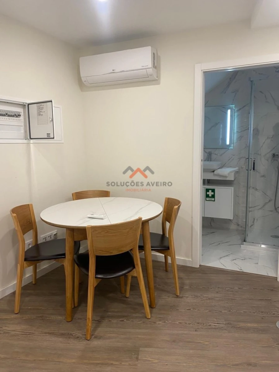 Apartamento T1 para Arrendamento em Glória e Vera Cruz Foto 36