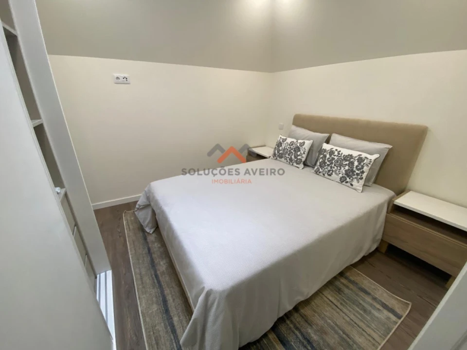 Apartamento T1 para Arrendamento em Glória e Vera Cruz Foto 32