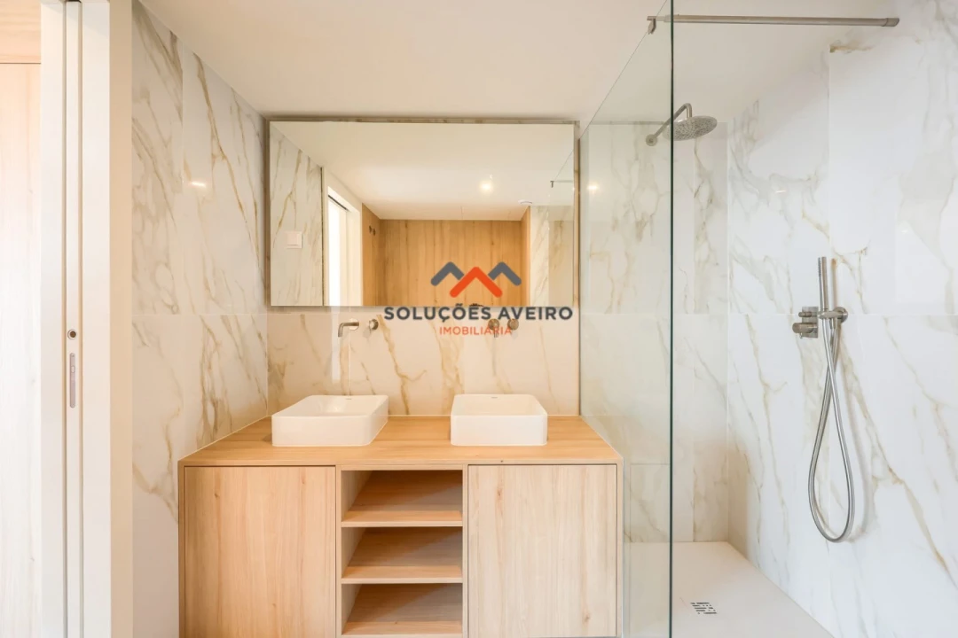 Apartamento T3 para Venda em Glória e Vera Cruz Foto 29