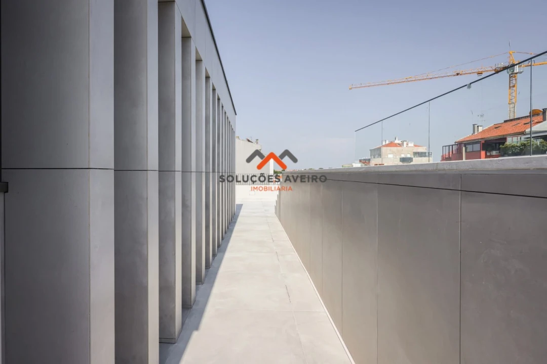 Apartamento T3 para Venda em Glória e Vera Cruz Foto 54