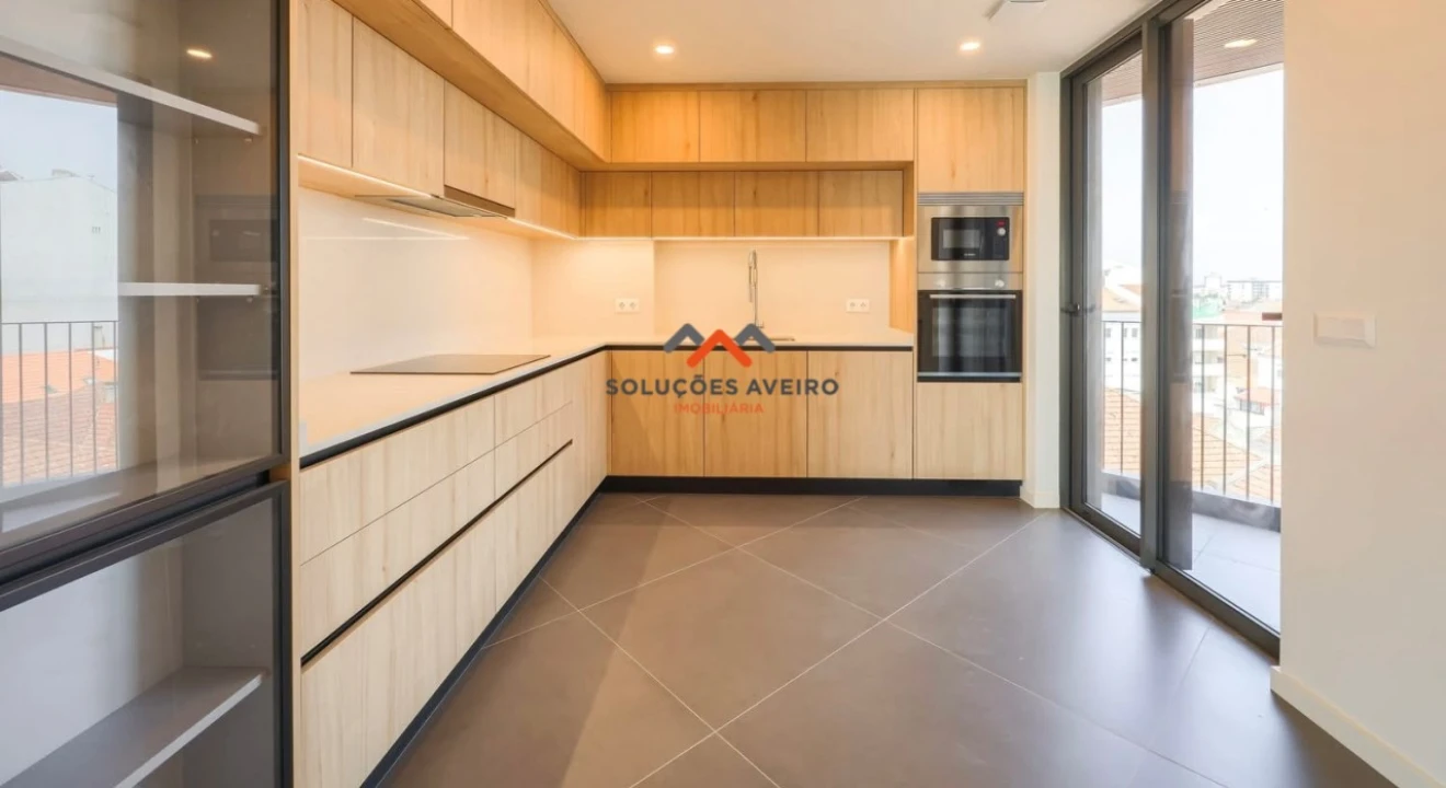 Apartamento T3 para Venda em Glória e Vera Cruz Foto 18