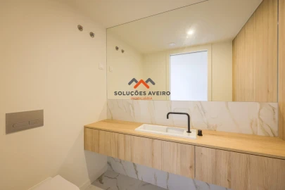 Apartamento T3 para Venda em Glória e Vera Cruz