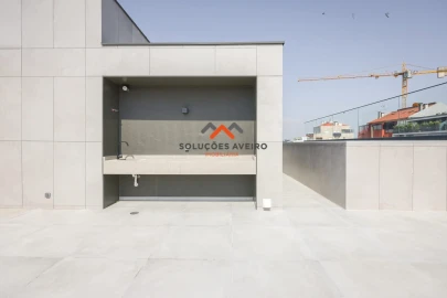 Apartamento T3 para Venda em Glória e Vera Cruz