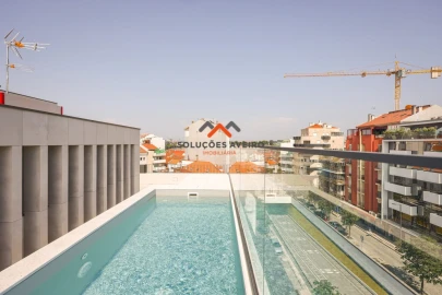 Apartamento T3 para Venda em Glória e Vera Cruz