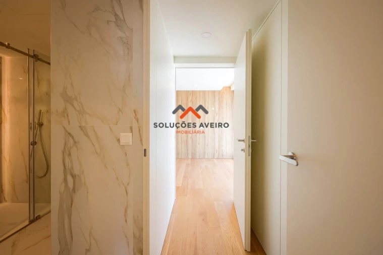 Apartamento T3 para Venda em Glória e Vera Cruz Foto 35