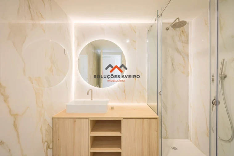 Apartamento T3 para Venda em Glória e Vera Cruz Foto 37