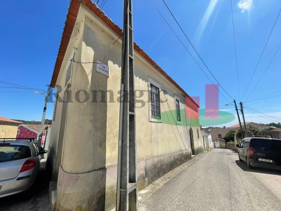 Moradia T2 para Venda em Rio Maior Foto 5