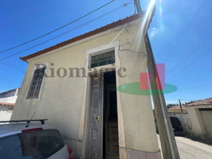 Moradia T2 para Venda em Rio Maior Foto 4