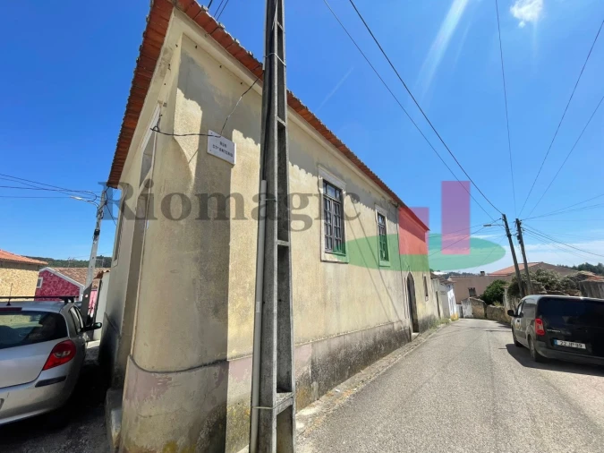 Moradia T2 para Venda em Rio Maior Foto 5