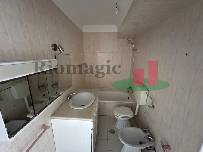 Apartamento T1 para Venda em São João das Lampas e Terrugem Foto 12