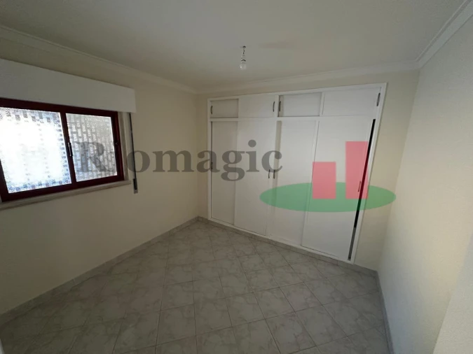 Apartamento T1 para Venda em São João das Lampas e Terrugem Foto 11