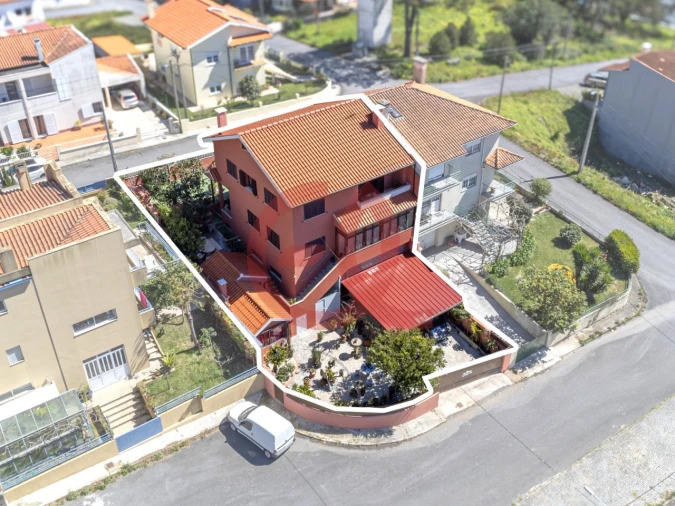 Moradia T4 para Venda em Vila Nova de Anha Foto 2