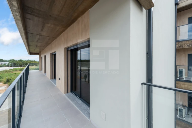 Apartamento T4 para Venda em Repeses e São Salvador Foto 26