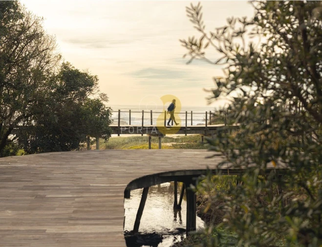 Moradia T4 para Venda em Madalena Foto 20