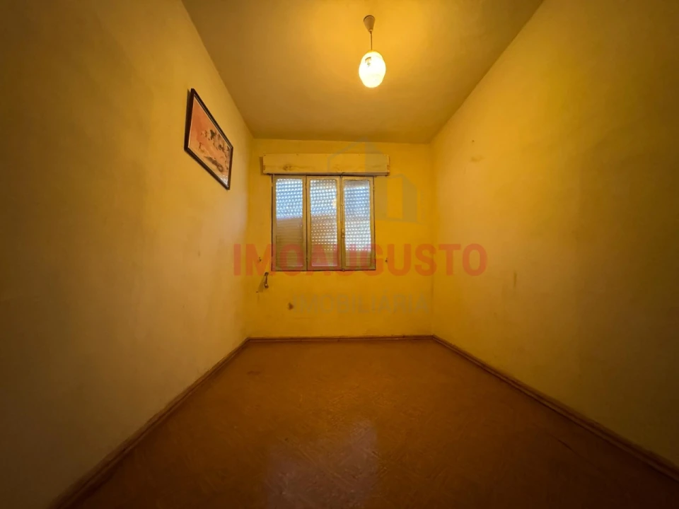 Moradia T3 para Venda em Sortelha Foto 5