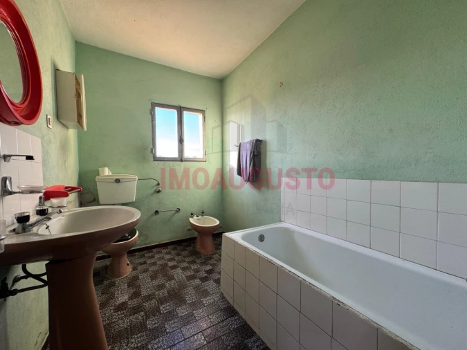 Moradia T3 para Venda em Sortelha Foto 7