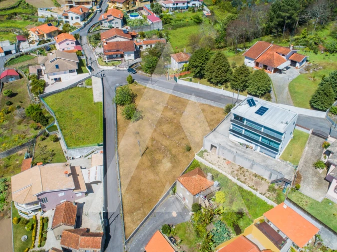 Terreno para Venda em Nogueira do Cravo e Pindelo Foto 2