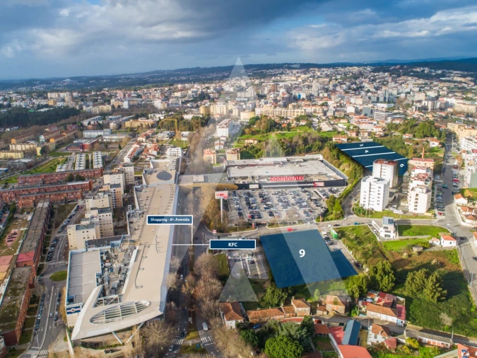 Terreno para Venda em São João da Madeira Foto 2