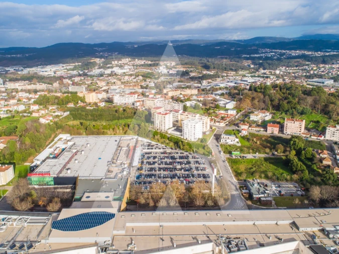 Terreno para Venda em São João da Madeira Foto 11