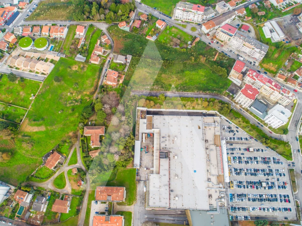 Terreno para Venda em São João da Madeira Foto 16
