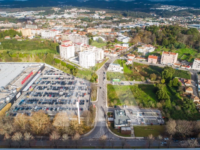 Terreno para Venda em São João da Madeira Foto 5