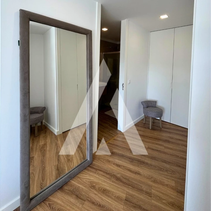 Moradia T4 para Venda em Esqueiros, Nevogilde e Travassós Foto 24