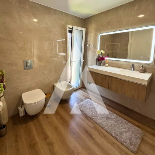 Moradia T4 para Venda em Esqueiros, Nevogilde e Travassós Foto 32