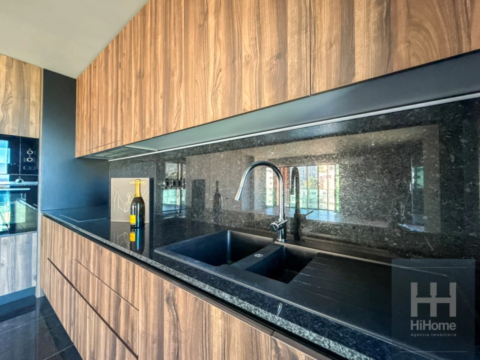 Apartamento T3 para Venda em São Martinho Foto 12