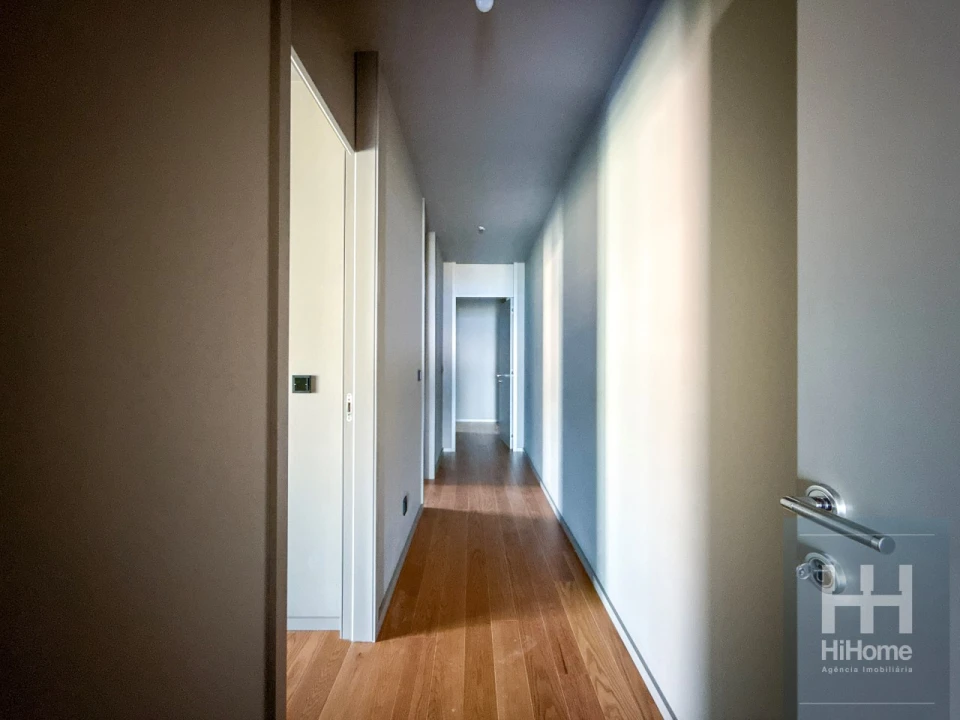 Apartamento T3 para Venda em São Martinho Foto 19