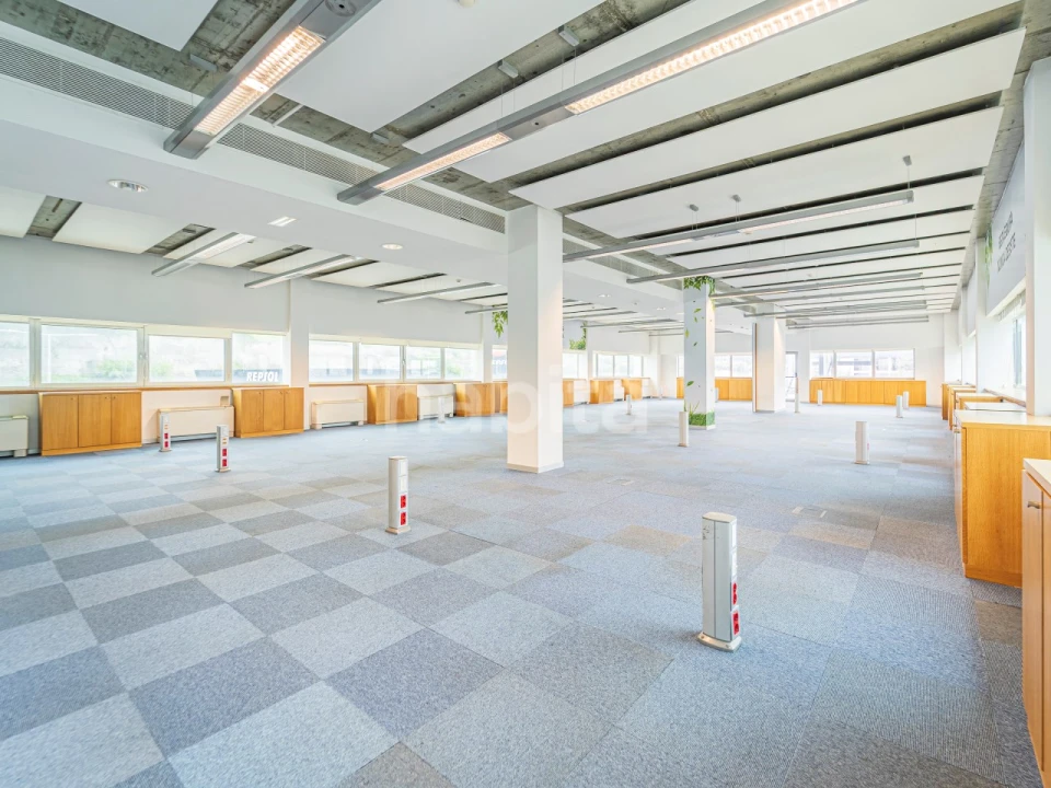 Escritório para Arrendamento em Carnaxide e Queijas Foto 15